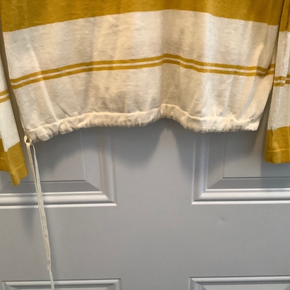 J Crew| Lightweight Striped Sweater 100% Cotton Beachy, Travel, Classic Medium - Picture 6 of 10